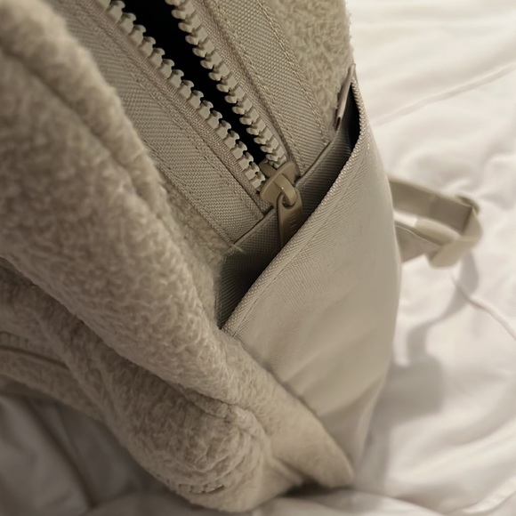 Herschel Nova Sherpa Beige Small Backpack main image 4